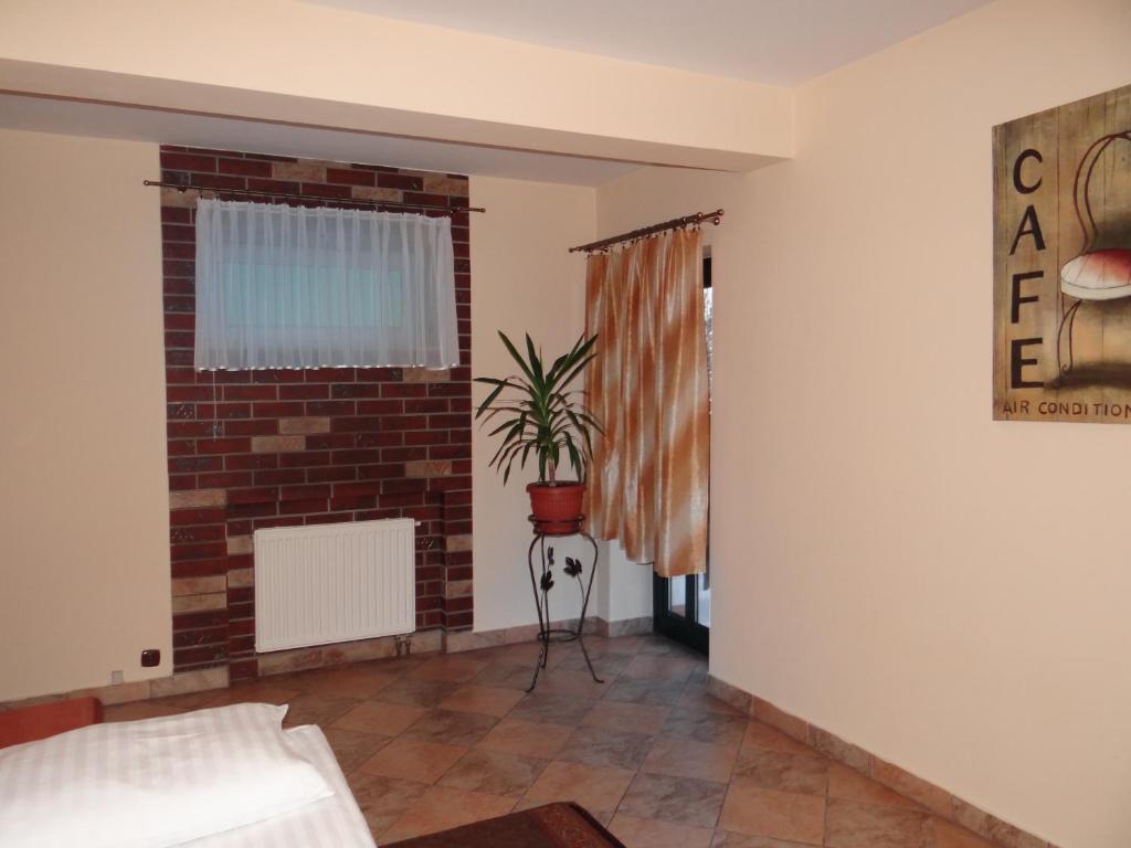 קטוביץ Hotel Restauracja Kinga חדר תמונה